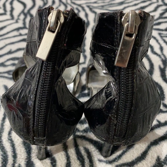 Dollhouse zip up open toe 4inch black heels size 8 - Picture 7 of 7